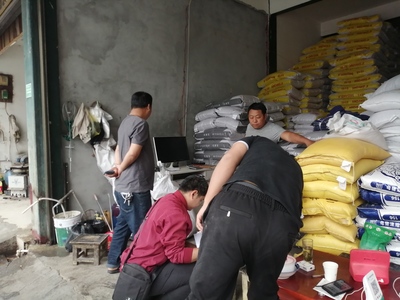 州畜牧技術推廣站強化飼料經營企業監管，保障畜牧漁業飼料安全